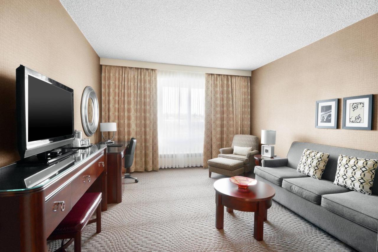 Sheraton Cavalier Hotel Saskatoon