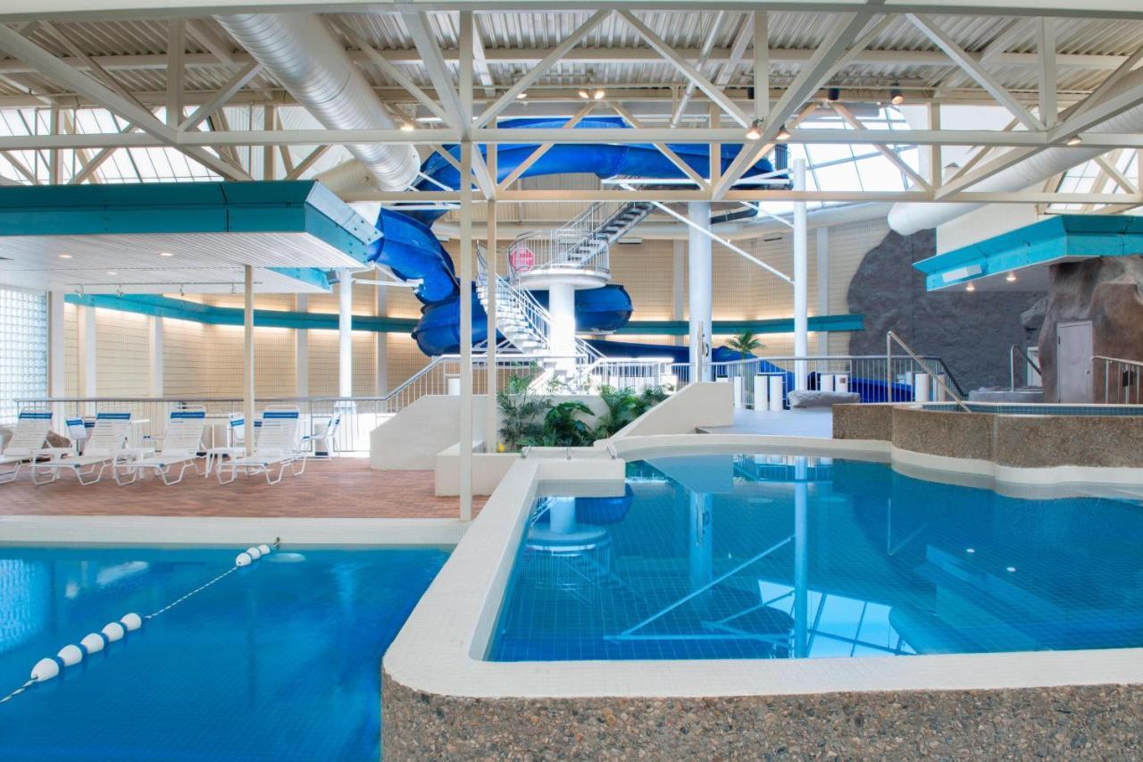 Sheraton Cavalier Hotel 4*