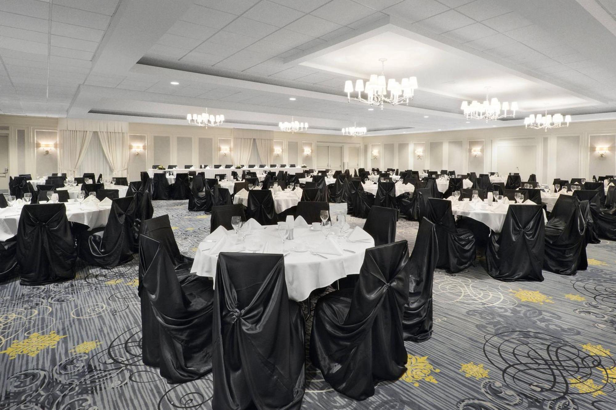 Hotel Sheraton Cavalier Saskatoon