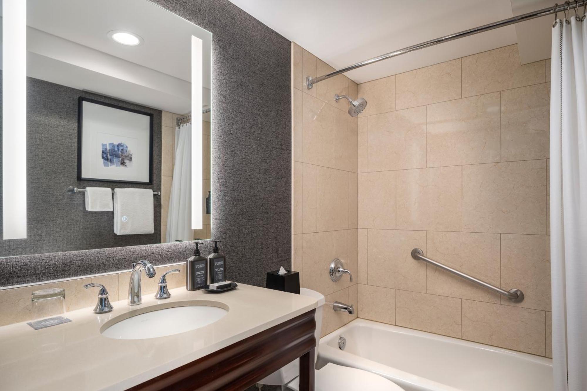 Sheraton Cavalier Hotel Saskatoon